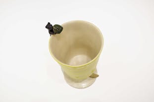 勝手に絞るクマ